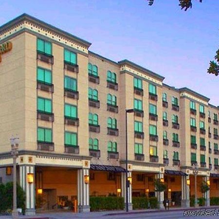 คอร์ตยาร์ด ลอสแองเจลิส พาซาเดนา/โอลด์ทาวน์ Hotel ภายนอก รูปภาพ