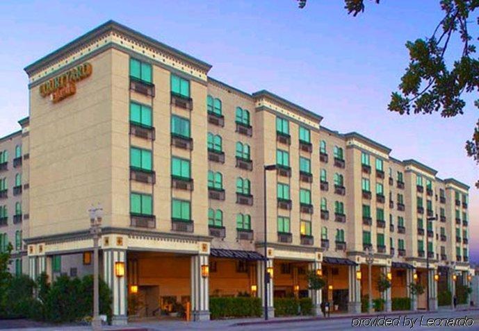 คอร์ตยาร์ด ลอสแองเจลิส พาซาเดนา/โอลด์ทาวน์ Hotel ภายนอก รูปภาพ