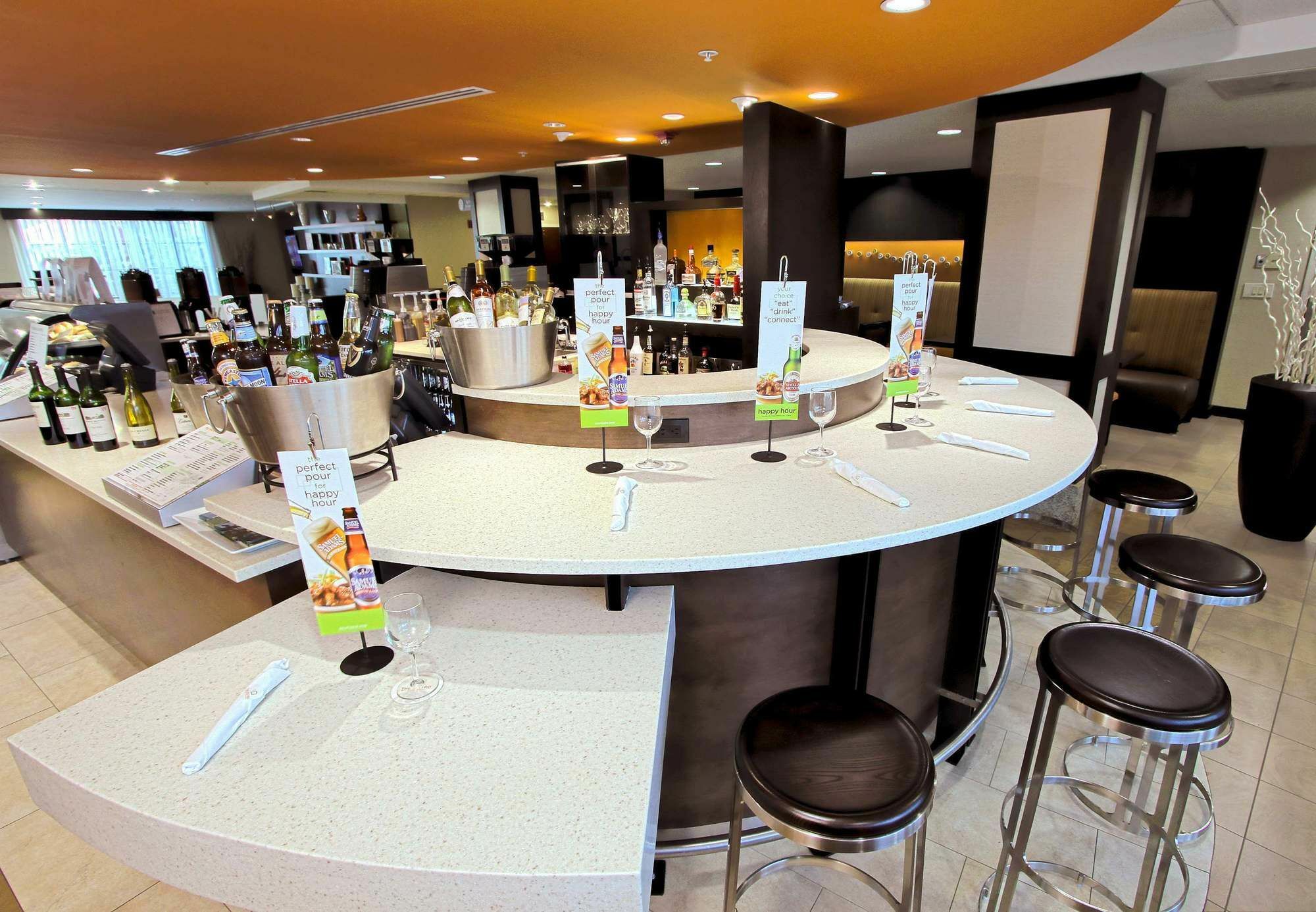 คอร์ตยาร์ด ลอสแองเจลิส พาซาเดนา/โอลด์ทาวน์ Hotel ภายนอก รูปภาพ